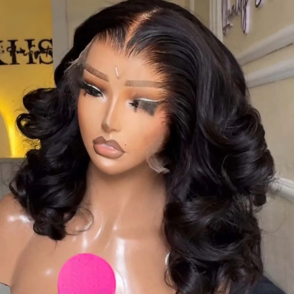 Peruca Sintética Preta Curta B - Pre Parted 13X4 Lace Front Bob Wig avaliação e preço